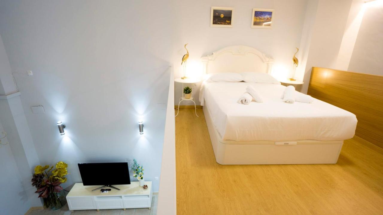 Rentalsevilla Escuelas Pias Εξωτερικό φωτογραφία